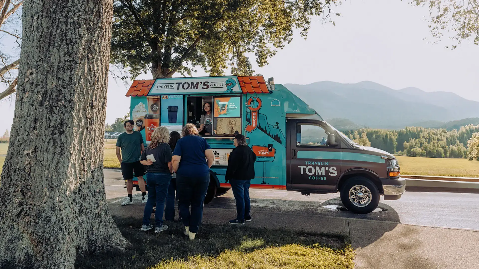 Travelin Toms Coffee Cedar Rapids — photo 1